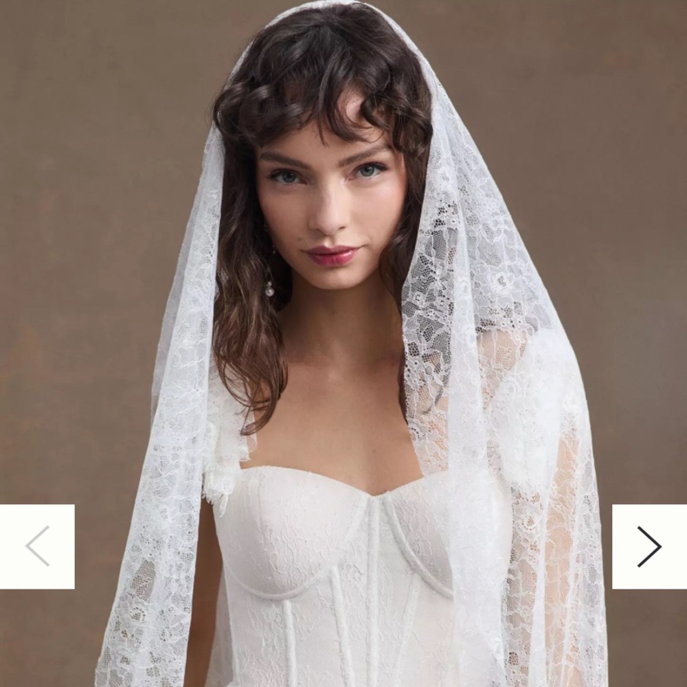Anthropologie BHLDN Chapel Wedding Veil